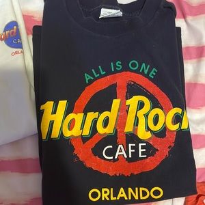 Vintage 90's Hard Rock Cafe Print T-shirt All is one Hard Rock Cafe Orlando